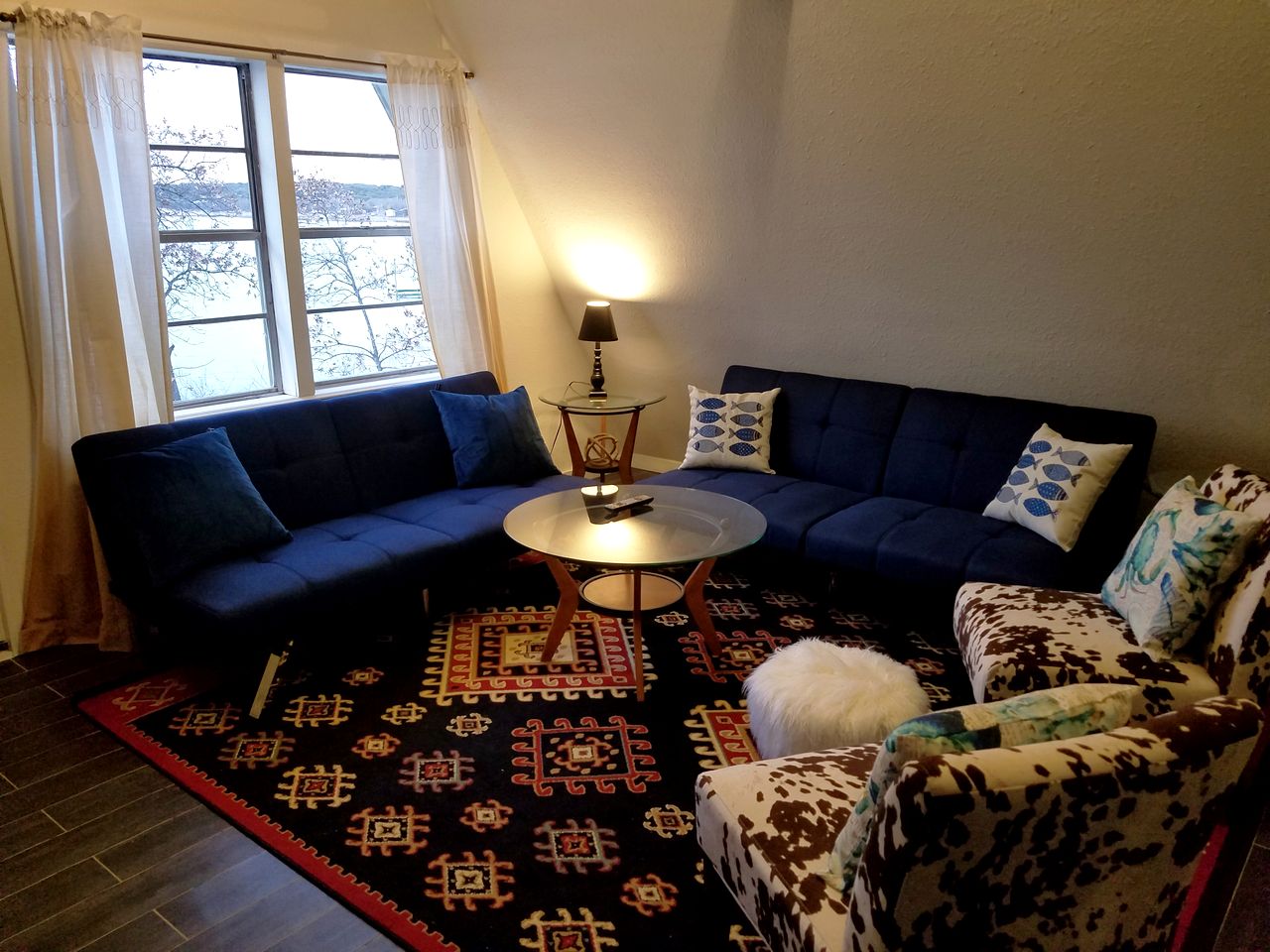 Cozy Lakefront A-Frame Cabin with Dock Access & BBQ Near Lake Cisco, TX