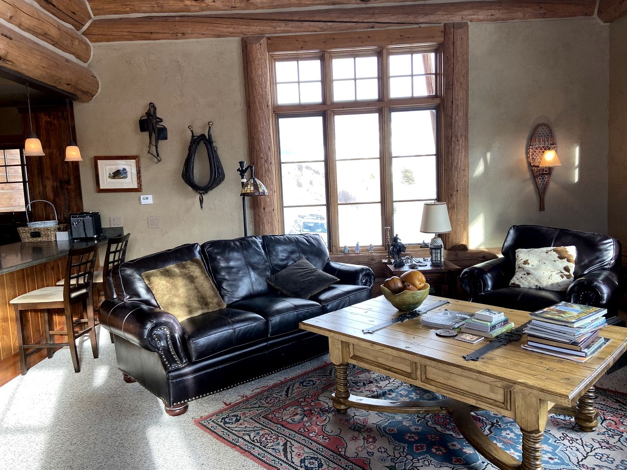 Scenic Creekside Lodge with Decks and Madison River Access near Yellowstone, Ennis Montana