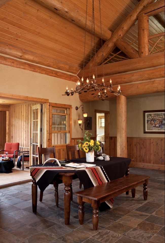 Scenic Creekside Lodge with Decks and Madison River Access near Yellowstone, Ennis Montana