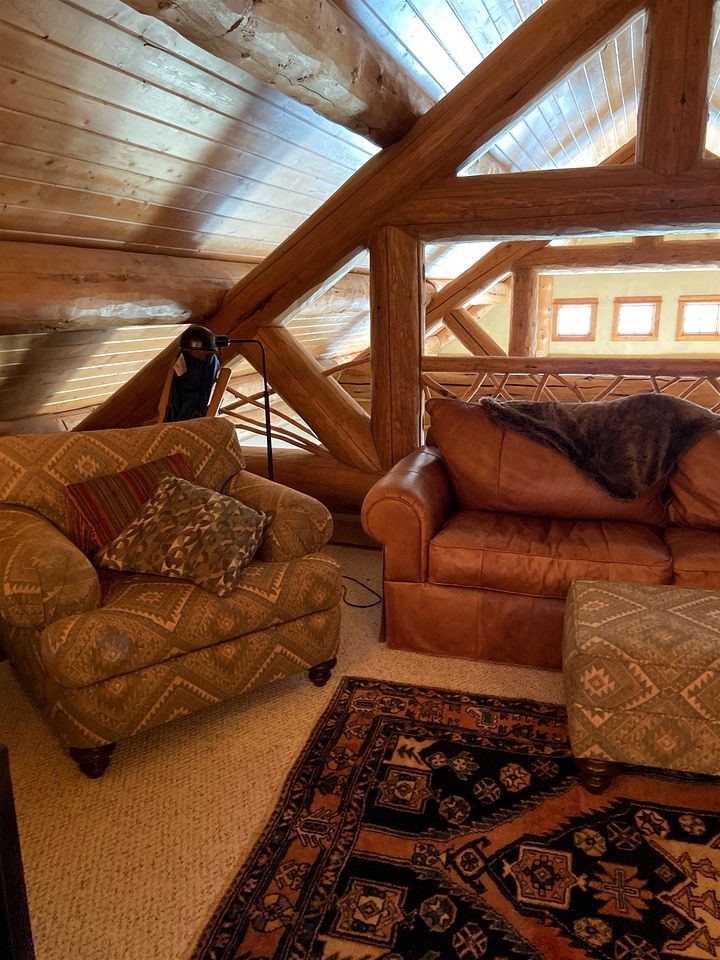 Scenic Creekside Lodge with Decks and Madison River Access near Yellowstone, Ennis Montana