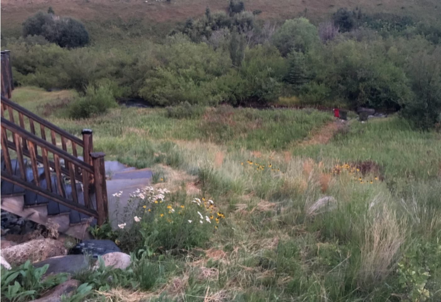 Scenic Creekside Lodge with Decks and Madison River Access near Yellowstone, Ennis Montana