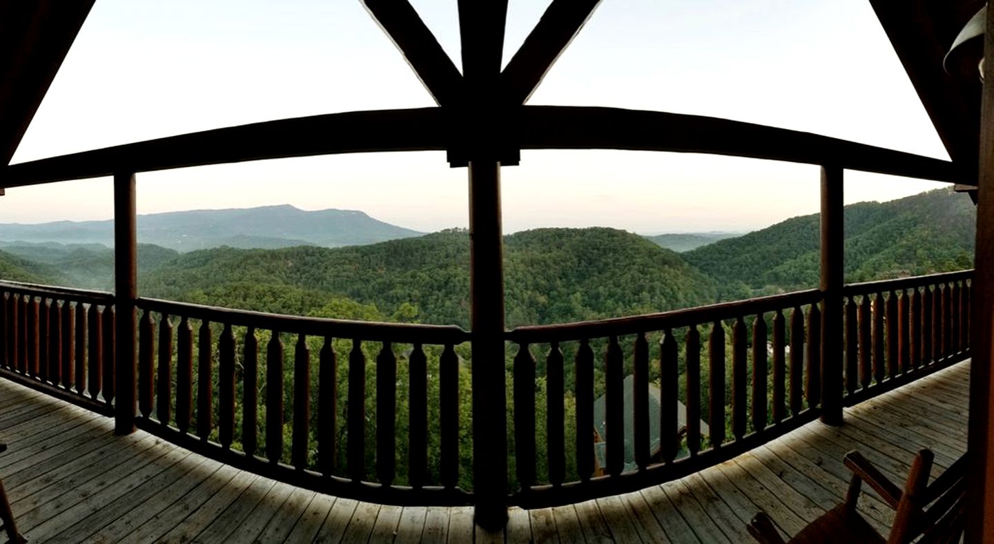 Wonderful Great Smoky Mountains Cabin for a Family Vacation in Tennessee