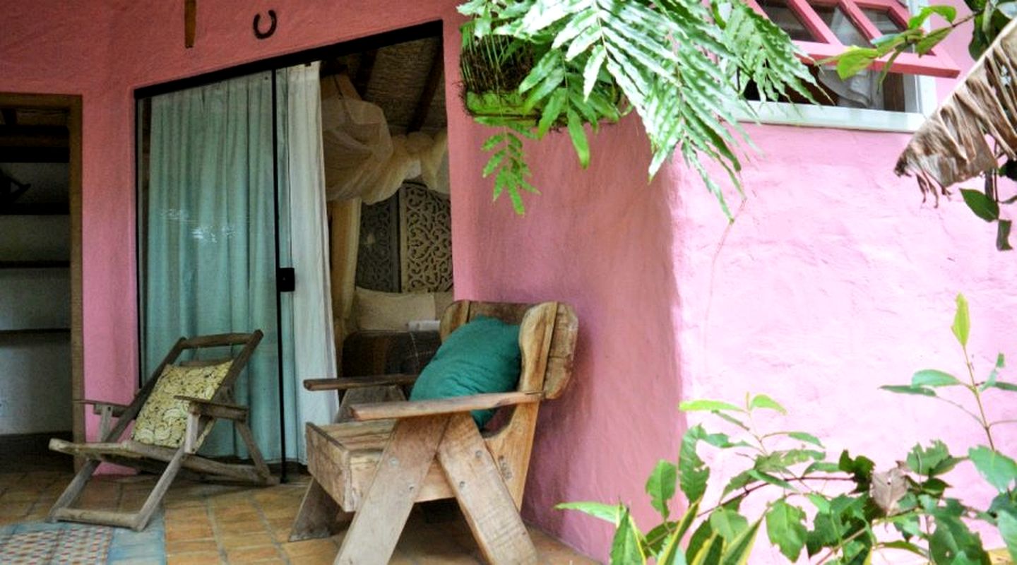 Luxury Two Bed Suite in Tropical Garden in Bahia Province
