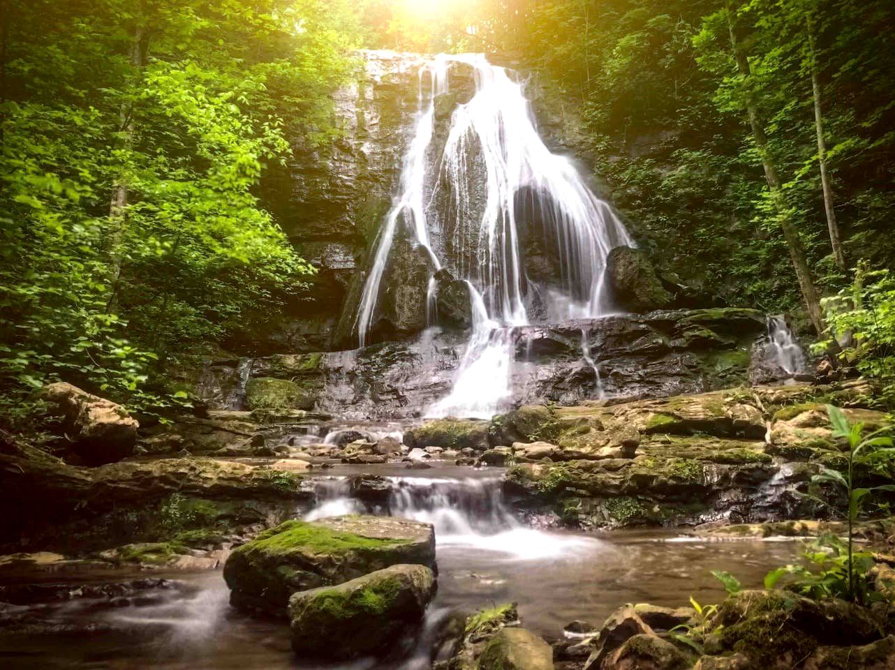 Glamping Tent Thorn Hill, Tennessee Glamping Hub
