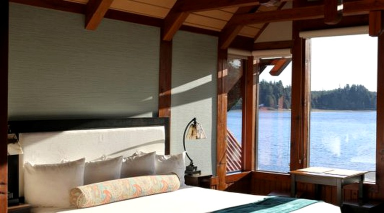 Nature Lodges (Ucluelet, British Columbia, Canada)