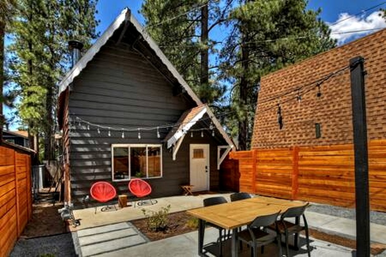 Cabins (United States of America, Big Bear, California)