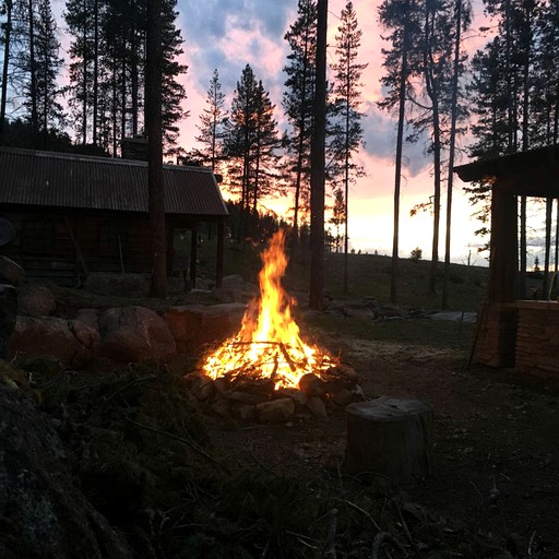Cabins (Anaconda, Montana, United States)