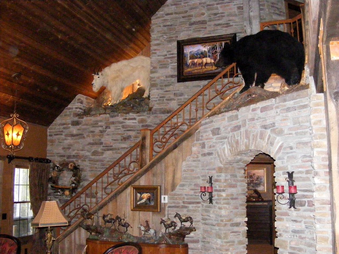 Enchanting Family Cabin Rental in the Woods by Georgetown Lake, Montana