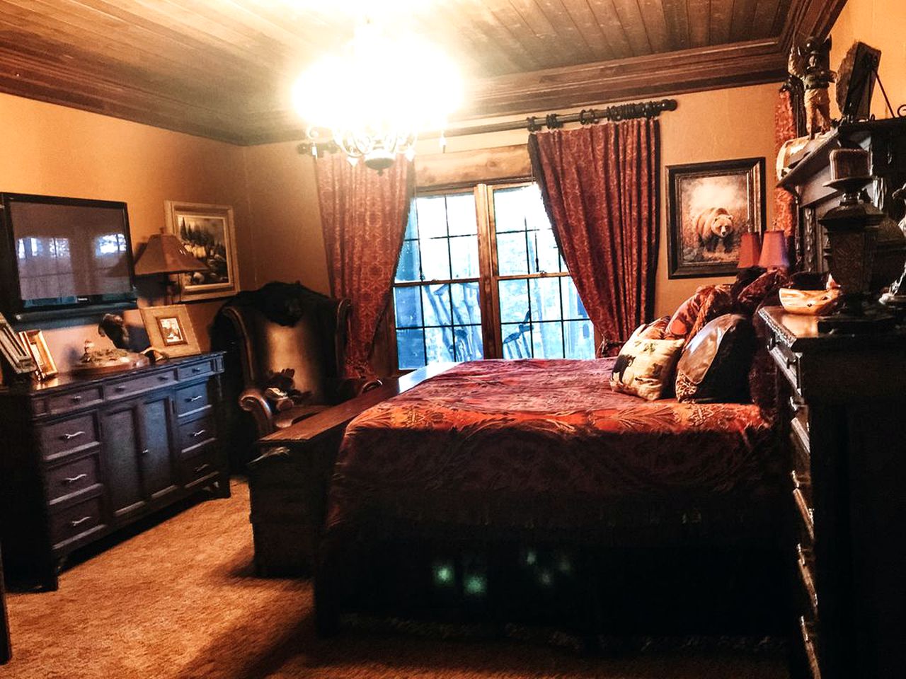 Enchanting Family Cabin Rental in the Woods by Georgetown Lake, Montana