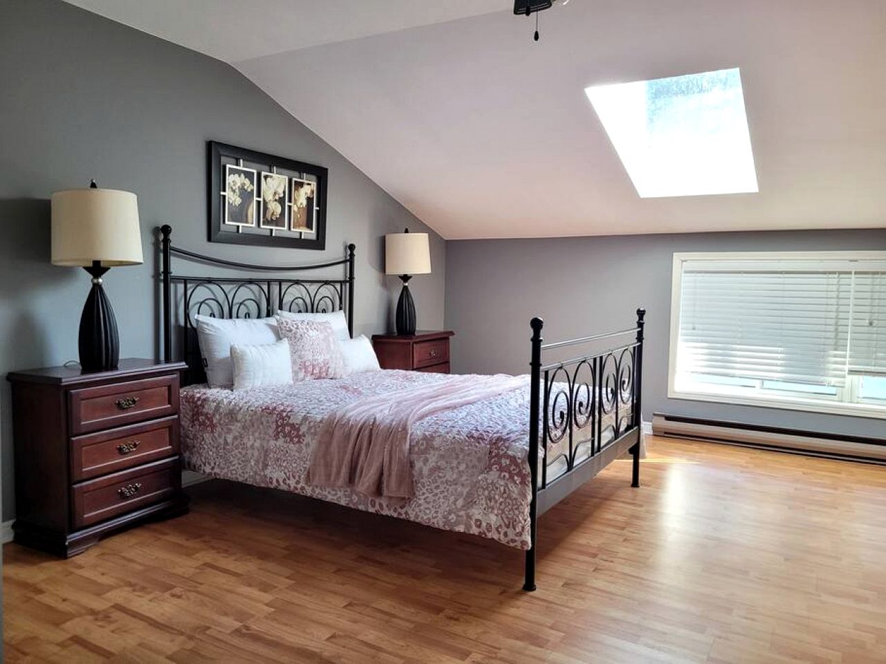 Scenic Burnt River Cottage with River Views and Outdoor Gazebo, Near Fenelon Falls and Bobcaygeon, Ontario