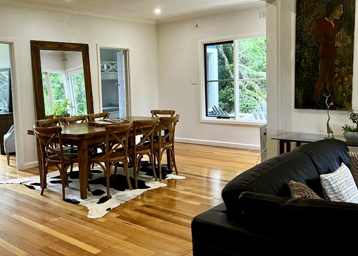 Cottages (Australia, Tanybryn, Victoria)