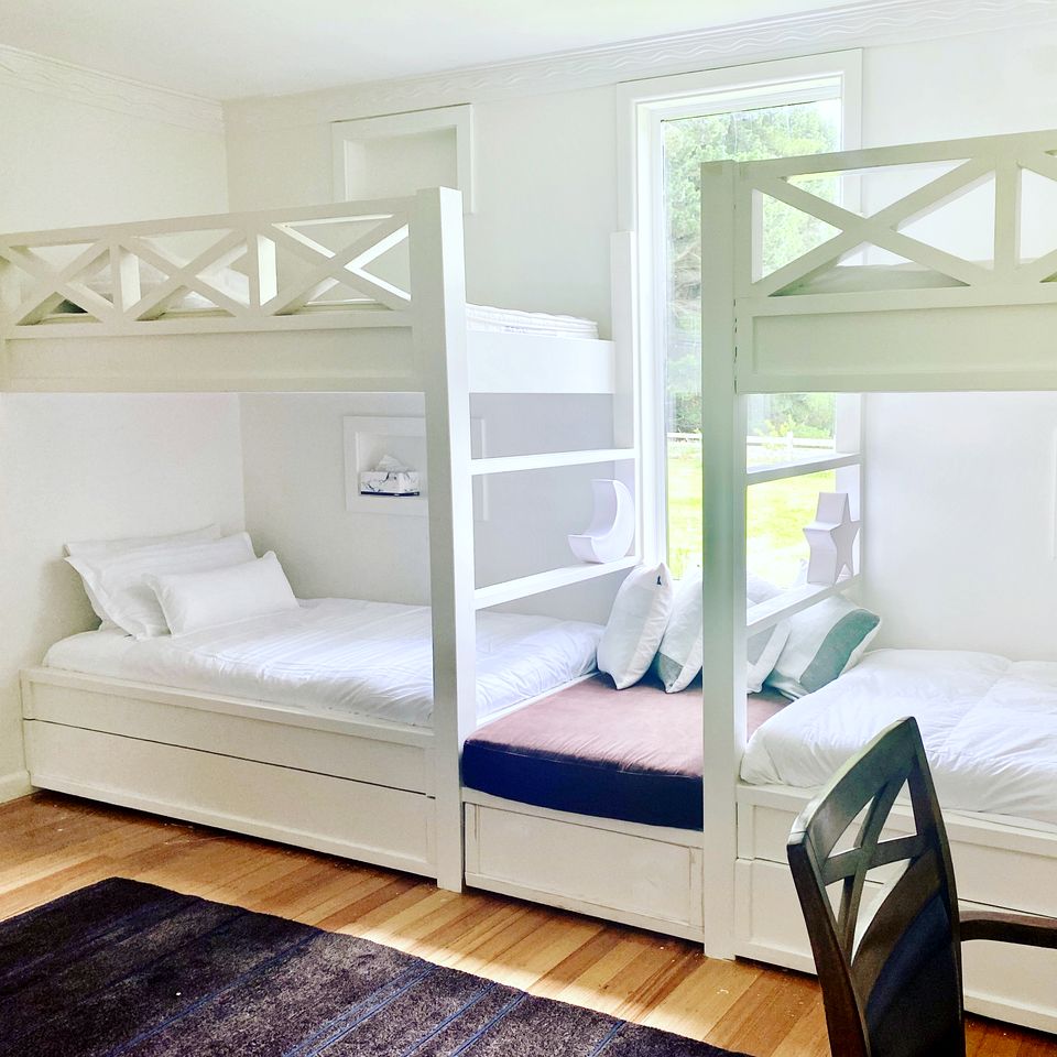 Whispering Waters: Family-Friendly Cottage Rental in Tanybryn with Nearby Waterfalls