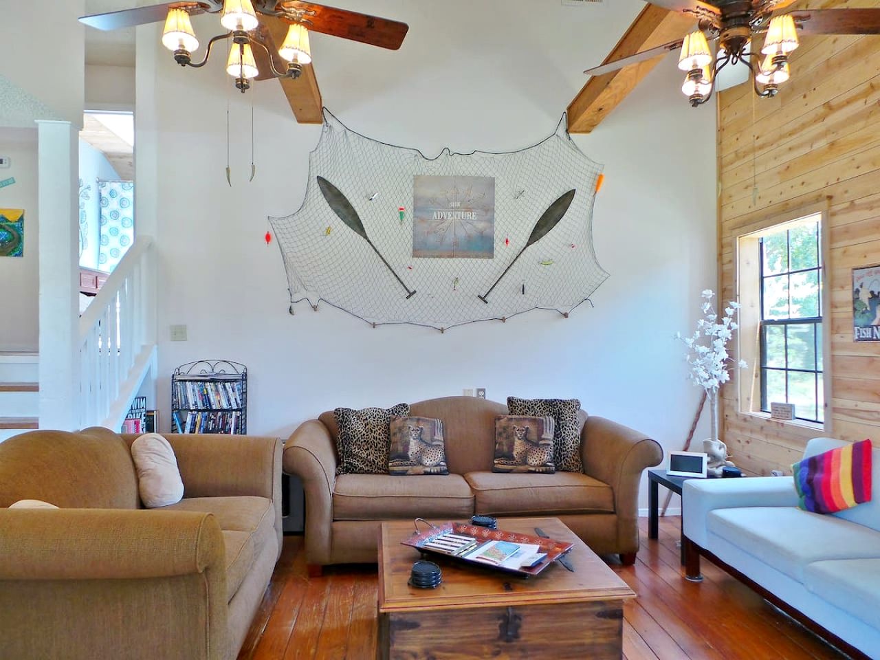 Modern Riverfront Cabin Perfect for Water Activities in Texas
