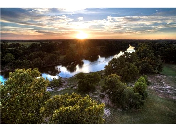 Vacation Rentals (United States of America, Smithville, Texas)