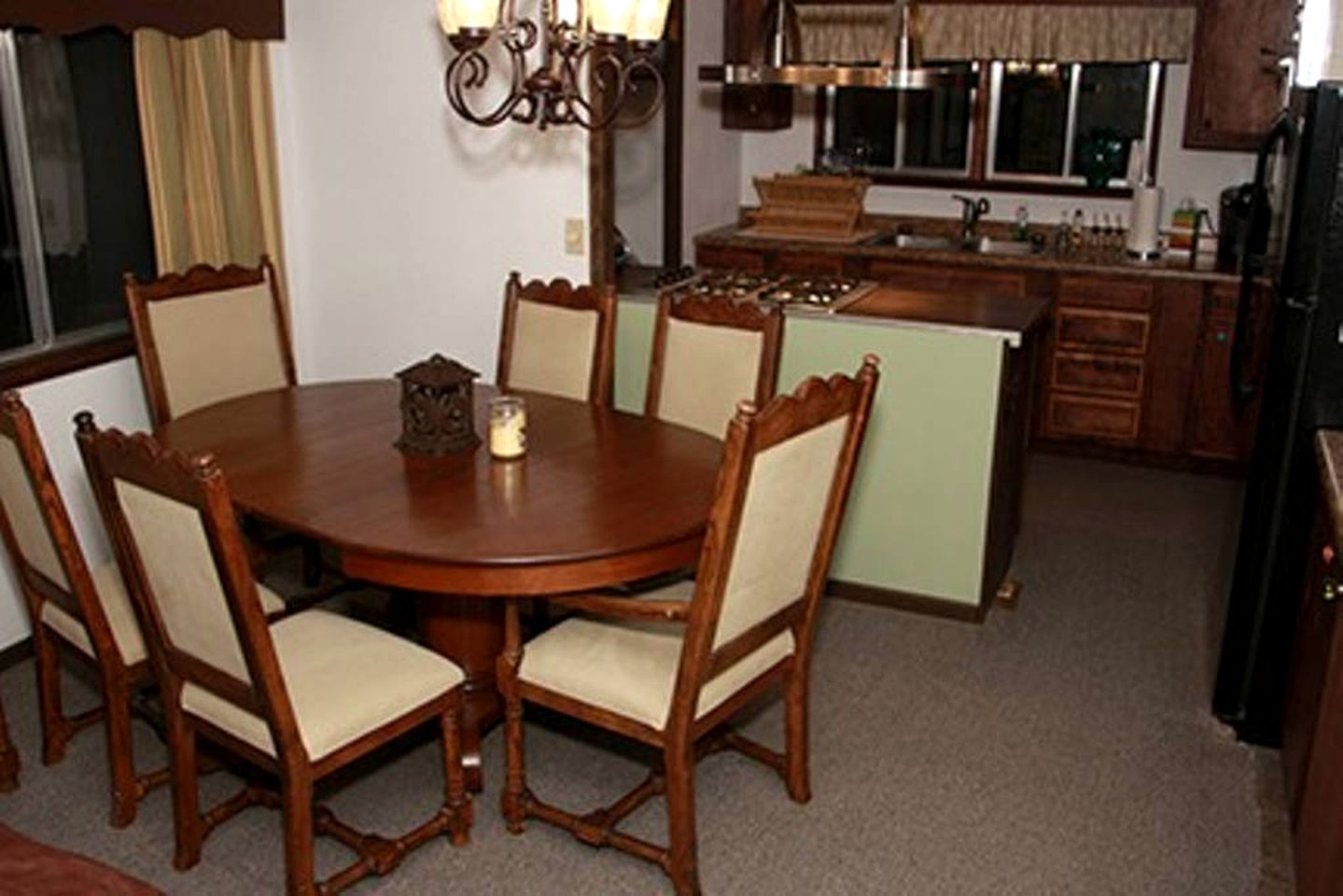 Secluded Mountain Cabin in the Quiet Woodlands near Douglas, Wyoming