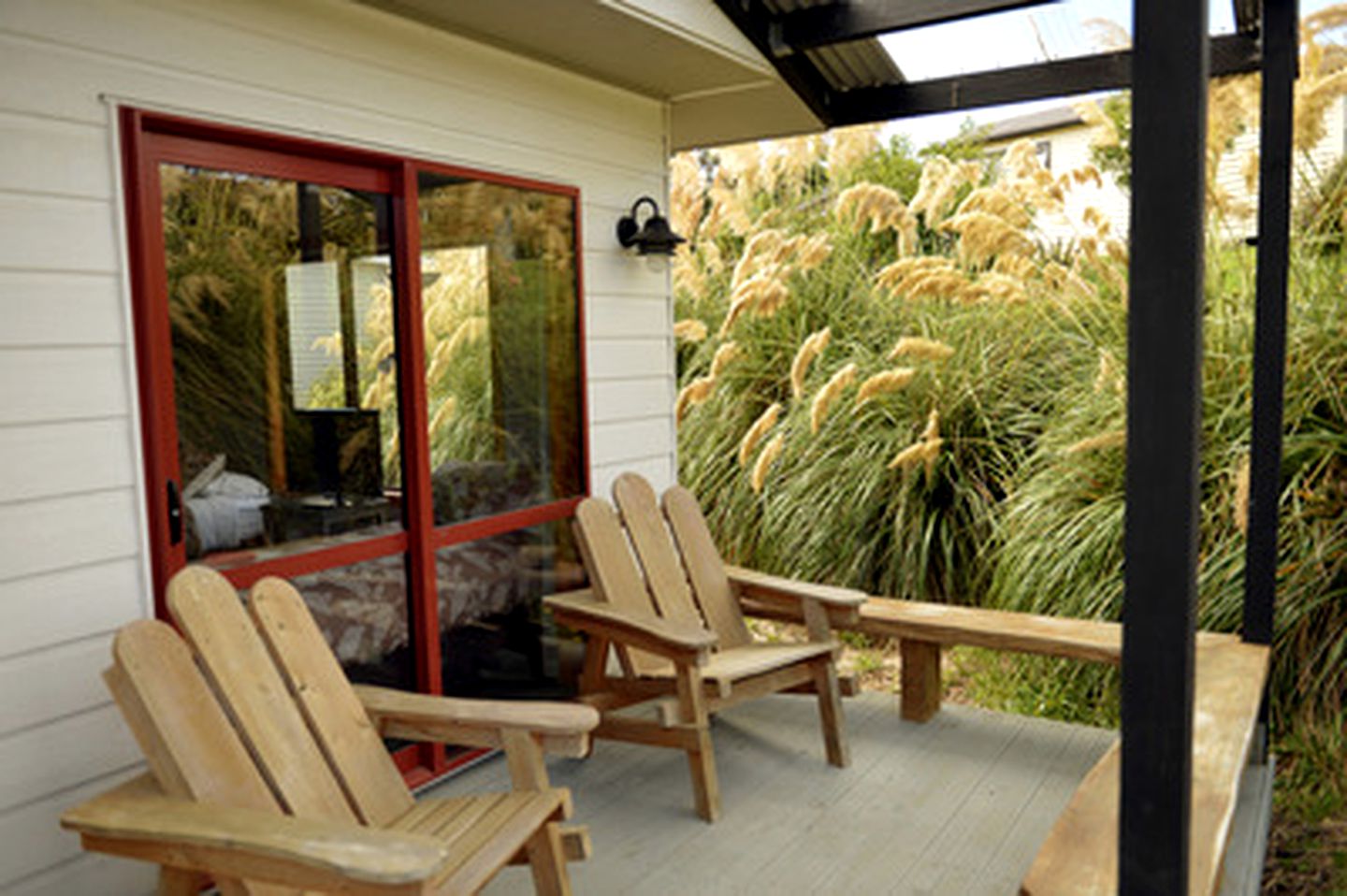 Modern Cottage near Plenty of Hiking Trails in Catlins, New Zealand