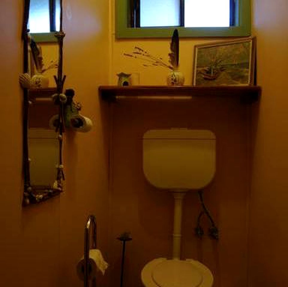 Charming Farmstay Cottage in the Hills of Wongarra near Apollo Bay in Victoria