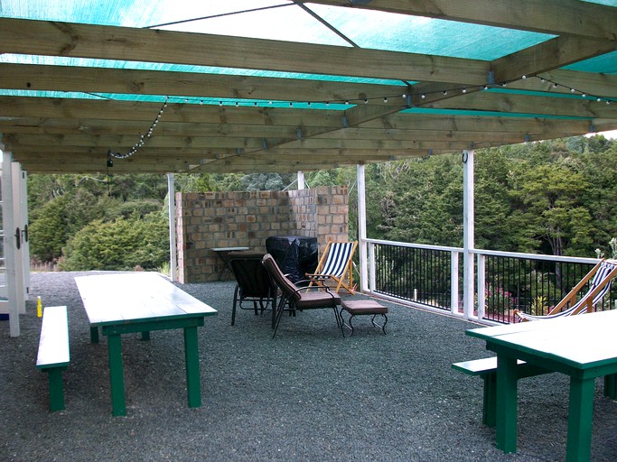 Nature Lodges (Kaiwaka, North Island, New Zealand)