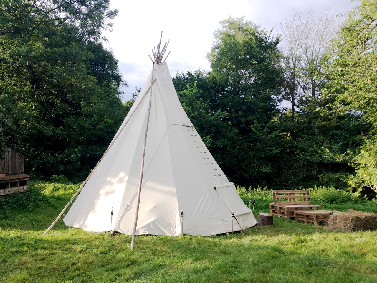 Enchanting Tipi Rental with a Fireplace in Hereford, England