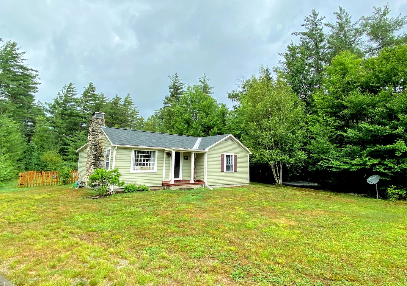 Adorable White Mountain Cottage Rental for a Vacation in New Hampshire