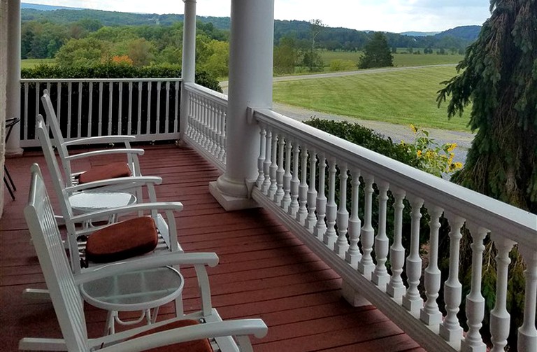 Nature Lodges (Berkeley Springs , West Virginia, United States)