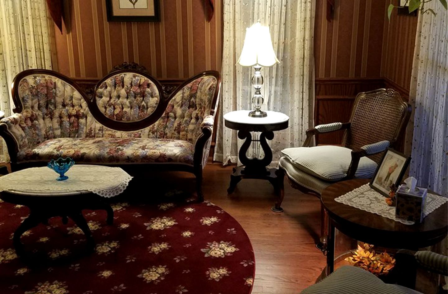 Romantic Suite on the Sleepy Creek River in Berkeley Springs, West Virginia