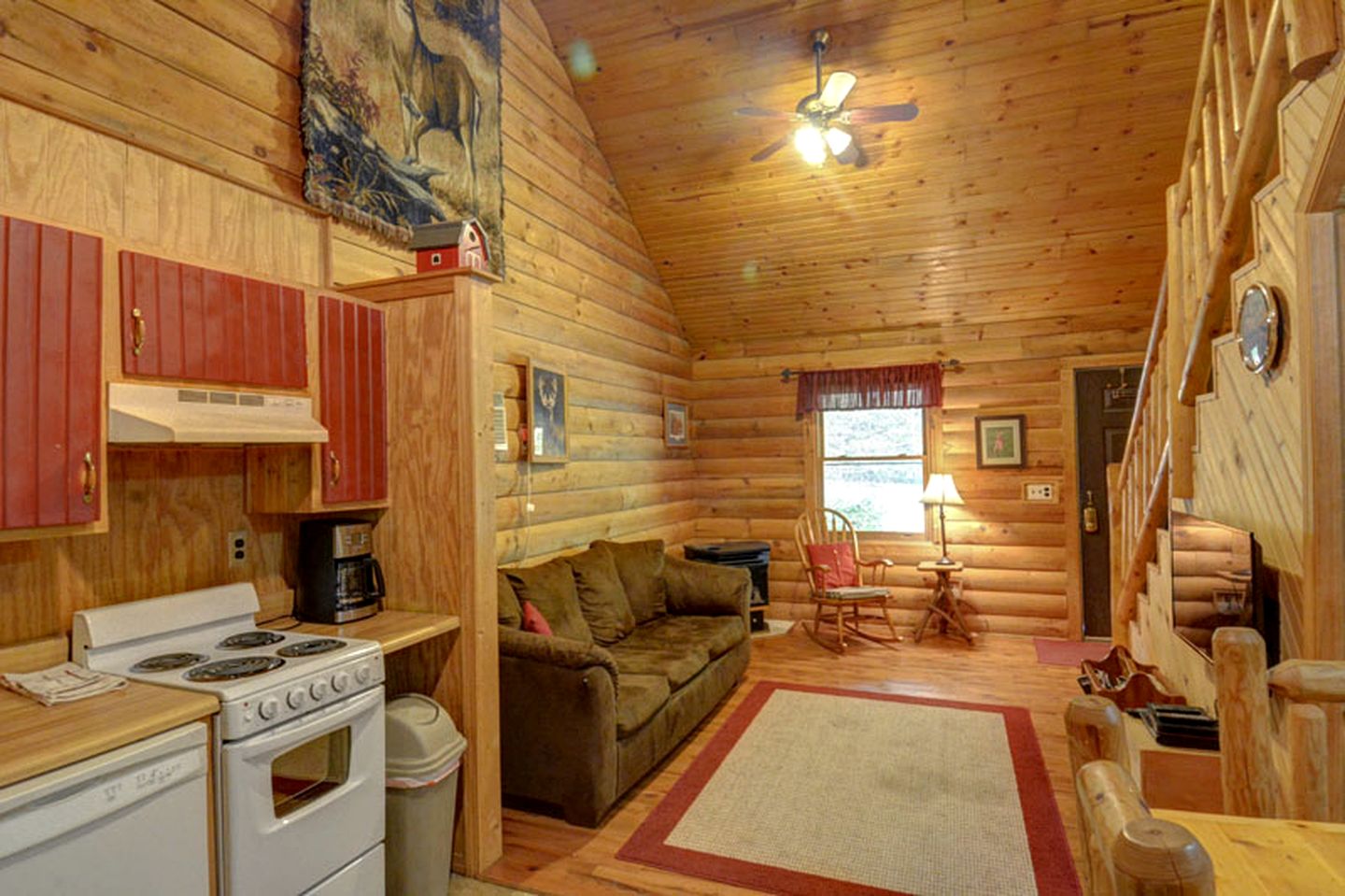 Gorgeous Cabin with Fire Pit and Hot Tub in Bruceton Mills, West Virginia