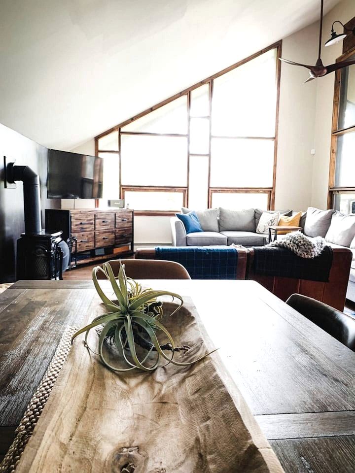 Whitetail Chalet
