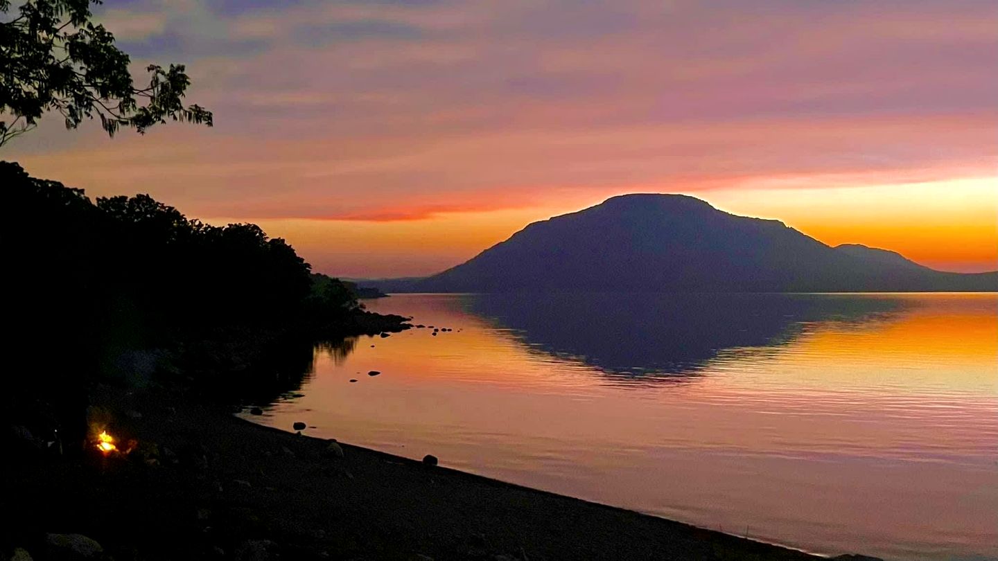 Charming Tiny House with Rooftop Deck near Wichita Mountains in Medicine Park, OK