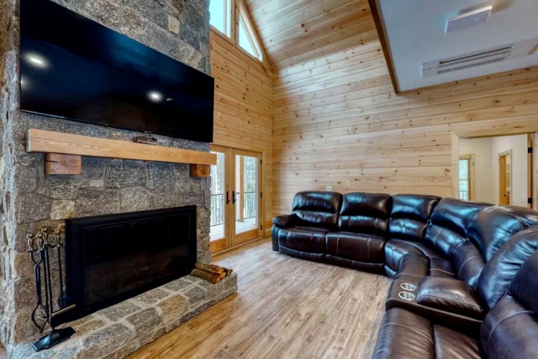 Cabins (United States of America, Beaver Cove, Maine)