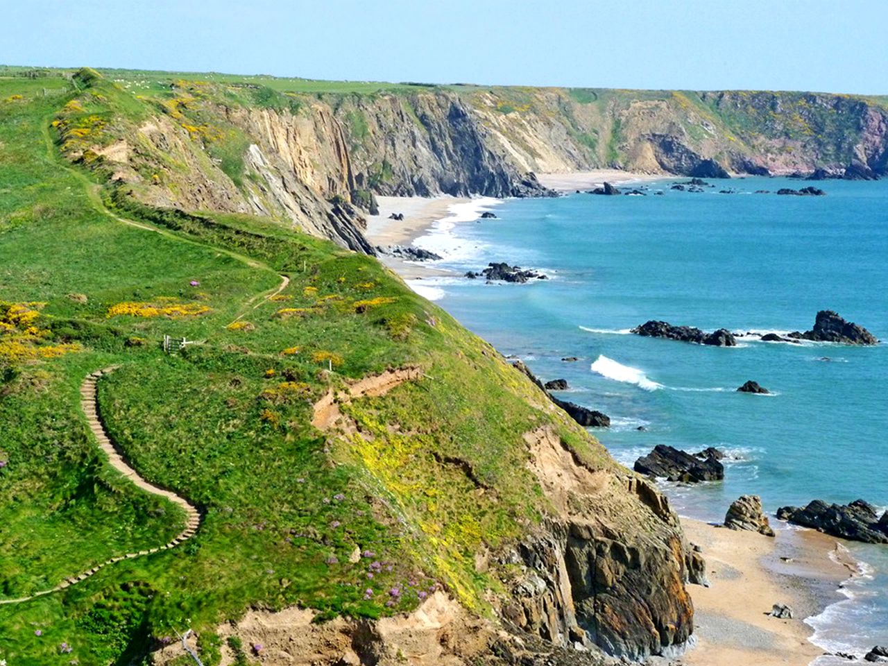 Glamping Jameston, Wales Glamping Hub