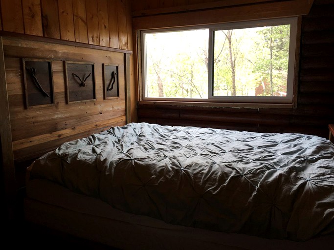 Log Cabins (Alpine, Wyoming, United States)