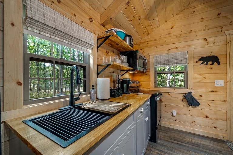 Cabins (United States of America, Mentone, Alabama)