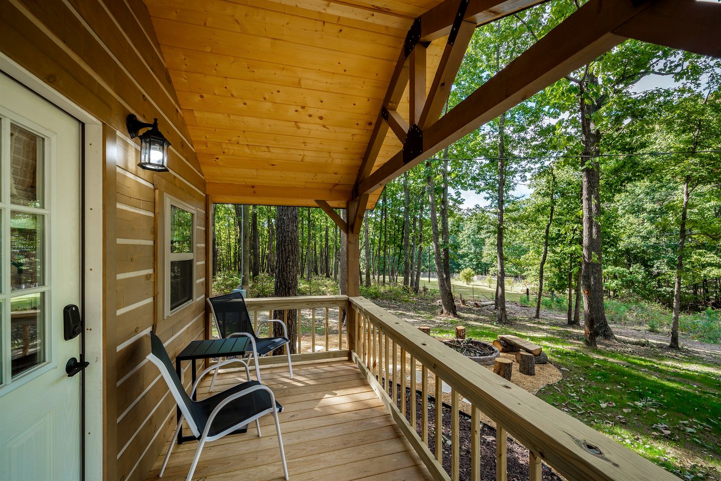 Cozy Woodland Cabin Escape for Families, Friends & Retreats in Mentone, Alabama