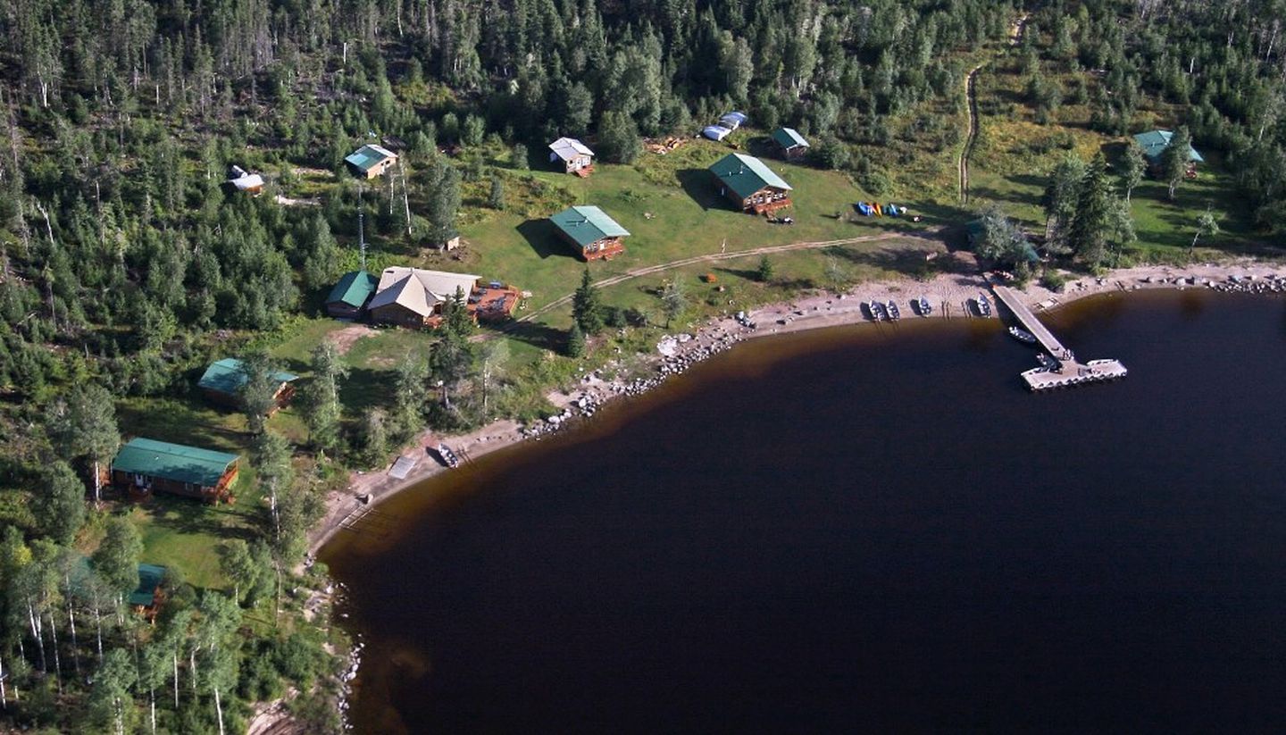 Lakefront Log Cabin Rentals on Whitewater Lake in Thunder Bay District of Ontario