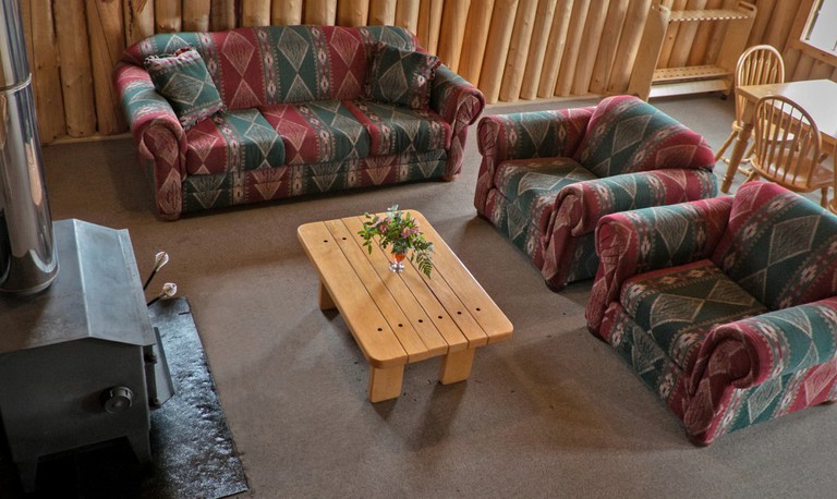 Log Cabins (Thunder Bay, Ontario, Canada)