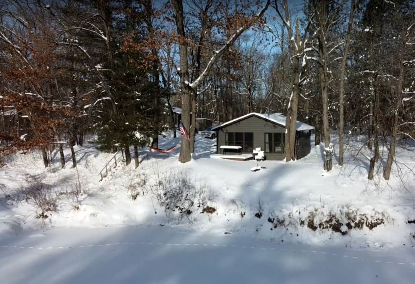 Gorgeous Cabin Nestled Among Trees in Pine City, Minnesota