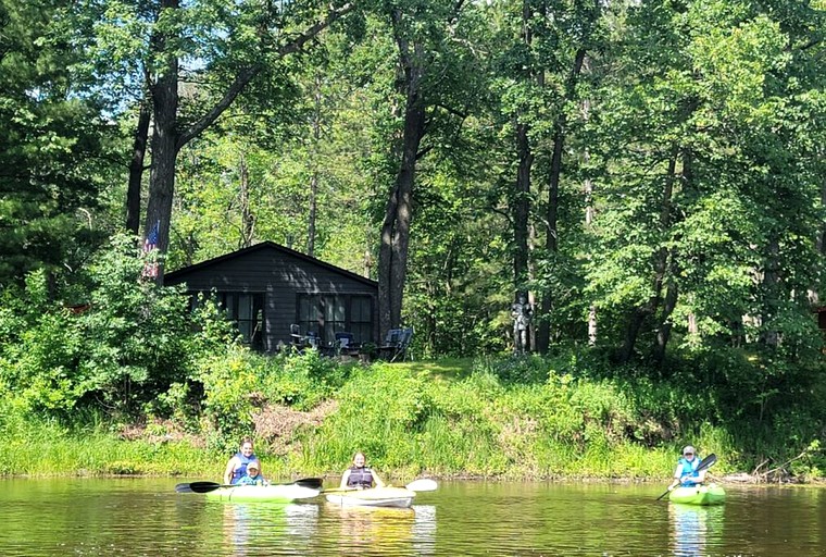 Cabins (United States of America, Pine City, Minnesota)