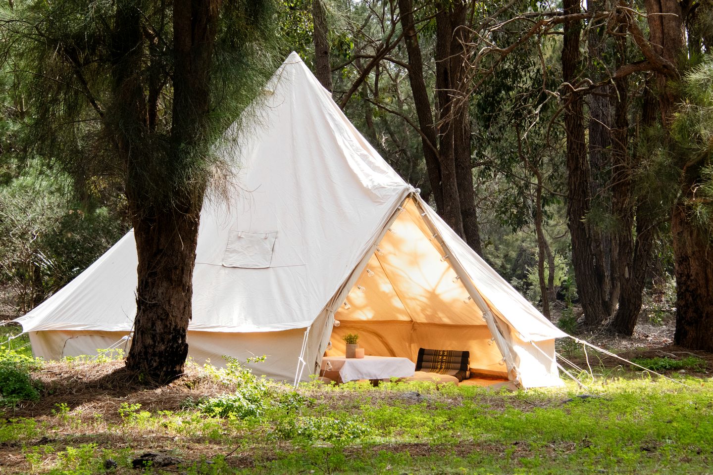Fantastic Bell Tent with Unbelievable Views in Butler, Western Australia