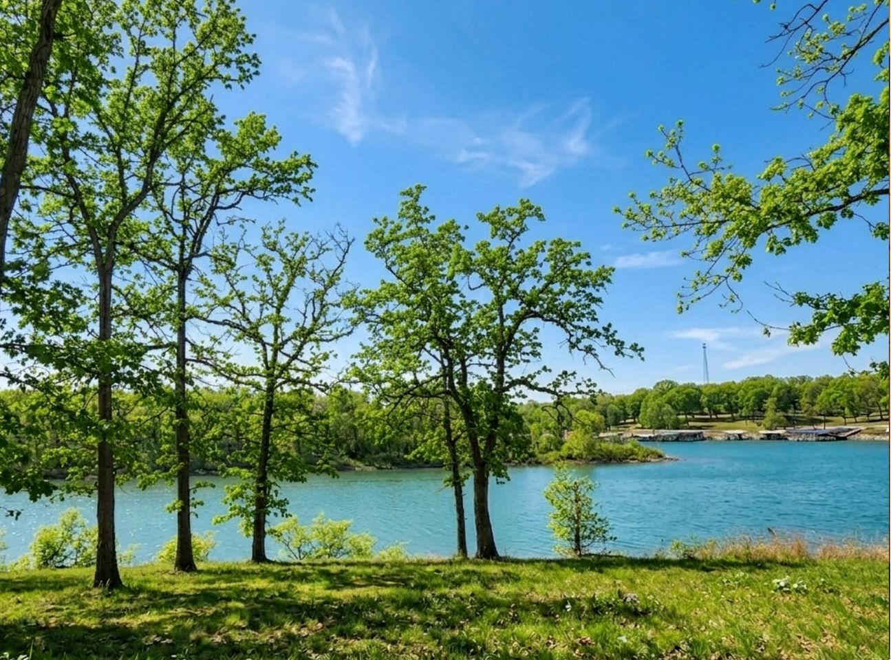 Peaceful Wooded Getaway with Hot Tub, Fire Pit & Scenic Views in Pittsburg, Missouri