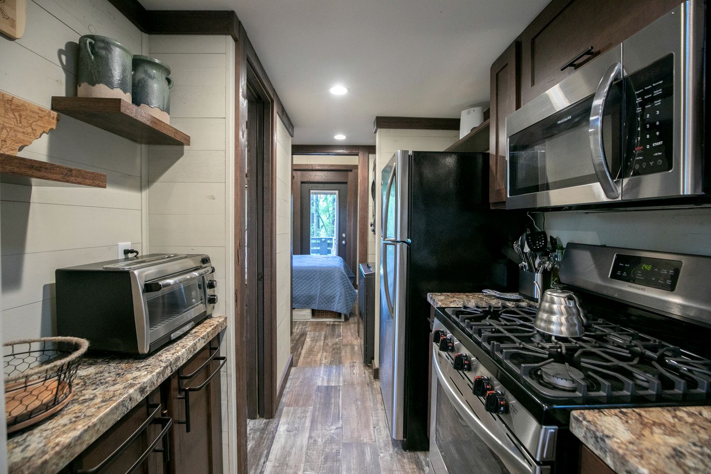 Beautiful Cottage with Nice Forest Sights in Tracy City, Tennessee