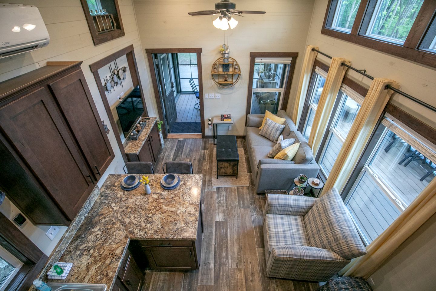 Beautiful Cottage with Nice Forest Sights in Tracy City, Tennessee