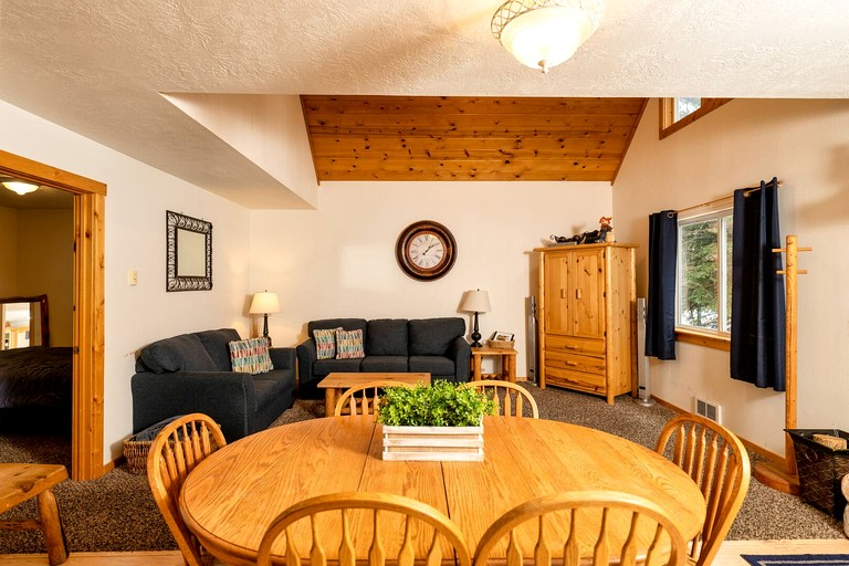 Cabins (United States of America, Donnelly, Idaho)