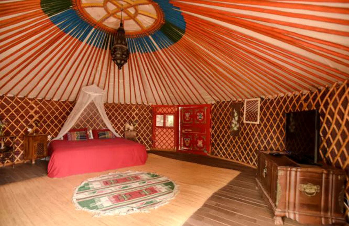 Deluxe Yurt Rental at an Ecological Lodge on the Red Sea in Eilat, Israel