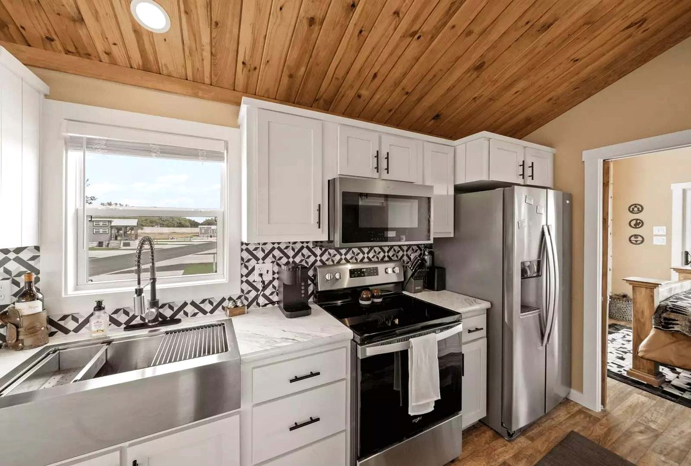 Boutique Tiny Home Getaway with Resort-Style Amenities Near Fredericksburg, TX