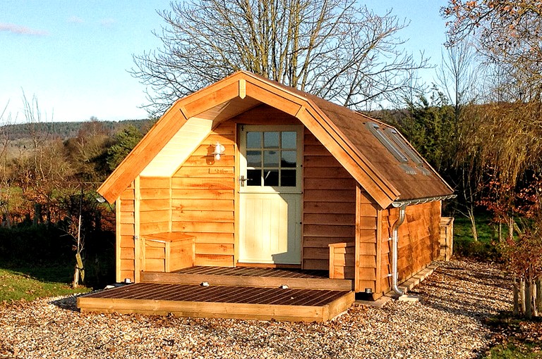 Cabins (United Kingdom, --, England)