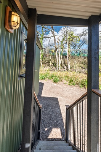 Vacation Rentals (United Kingdom, --, --)