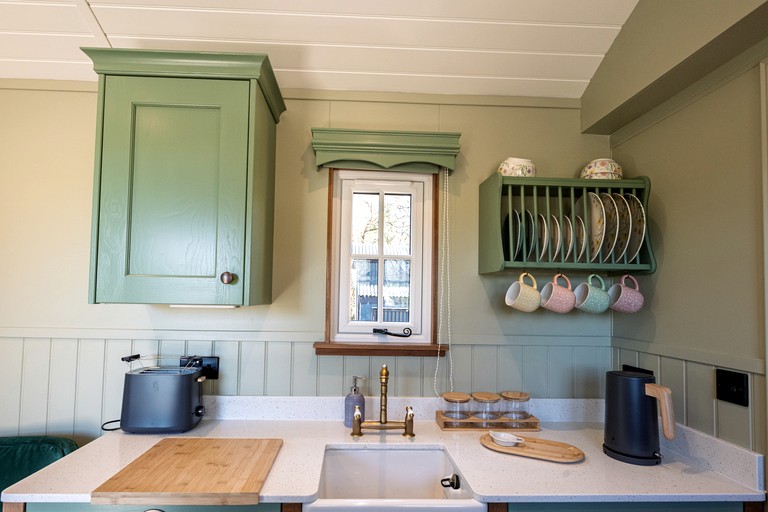 Vacation Rentals (United Kingdom, --, --)