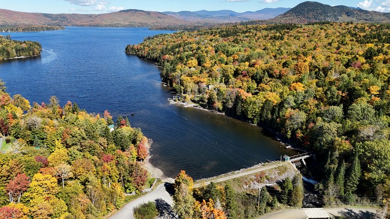 Cabins (United States of America, Greenville, Maine)