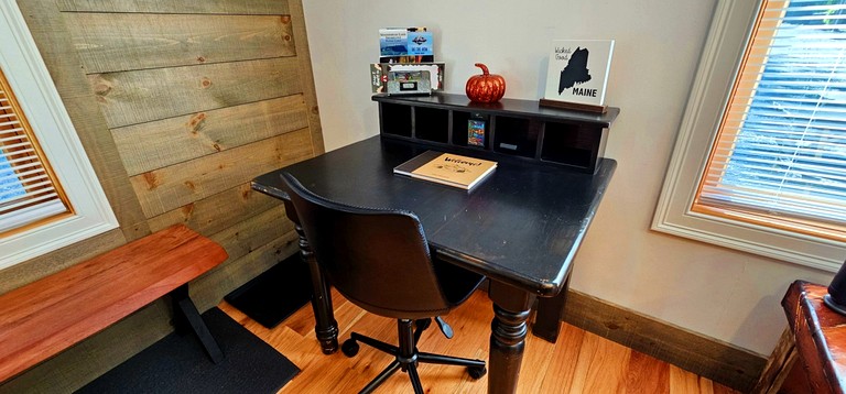 Cabins (United States of America, Greenville, Maine)